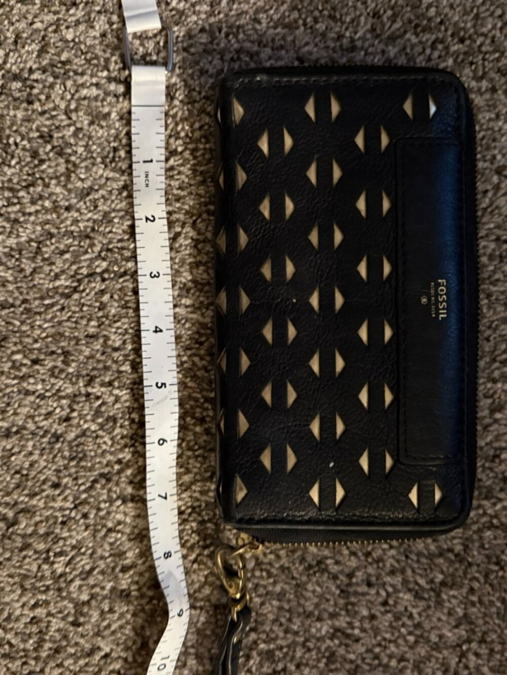 Fossil Black Geometric Cutout Leather Zip Around Wallet